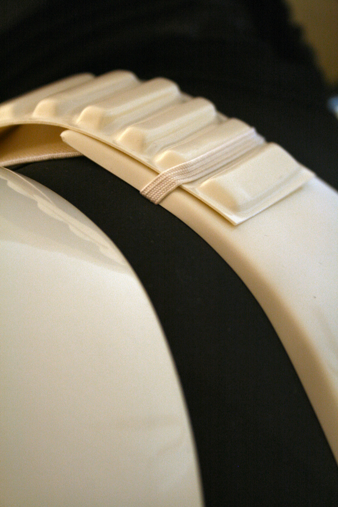 JohnBlackk_ShoulderBridgeElastic.jpg