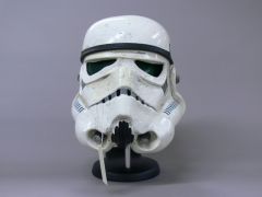 ANHsandtrooperhelmetfront.jpg