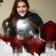CosplayMeg