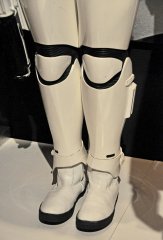 star-wars-tfa-stormtrooper-legs-closeup_23647748686_o.jpg