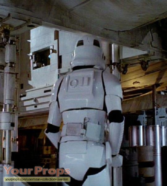 Star-Wars-Stormtrooper-GRAPPLING-HOOK.jpg.8549ac669a0d4e374bb22220ed6e8900.jpg