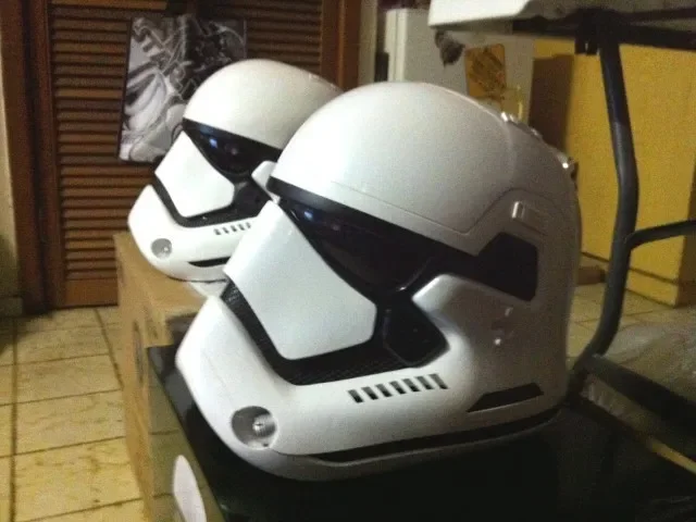 helm1b.webp.773018c495539fd8f27372c7096672a5.webp