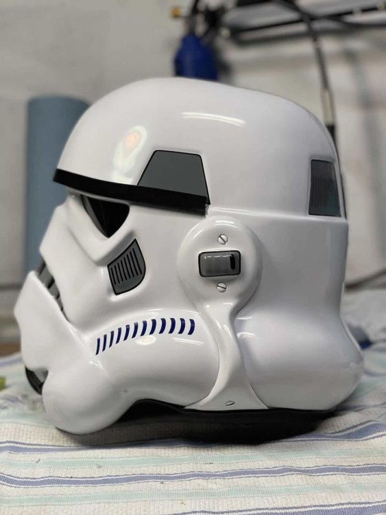 helmet-complete-lside.jpg