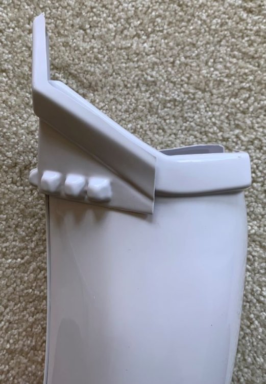 Leftsniperkneeplatecloseup.thumb.jpg.87366d87b43ad58c07c70433b5a962b0.jpg
