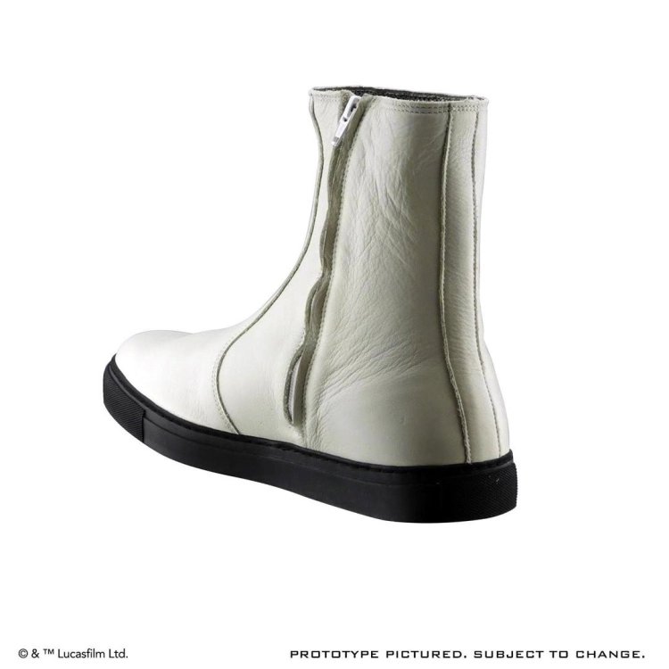 First_Order_Stormtrooper_Boots_02_1080x.thumb.jpg.99c71d5f7adb11240ebc01957d0e548f.jpg