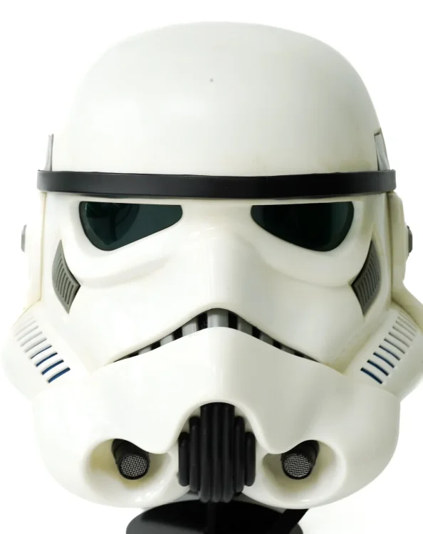 New-Stormtrooper-Helmet-Photos-5-Web.thumb.webp.a783a7e87ea5178a17922592aa12ba9e.webp